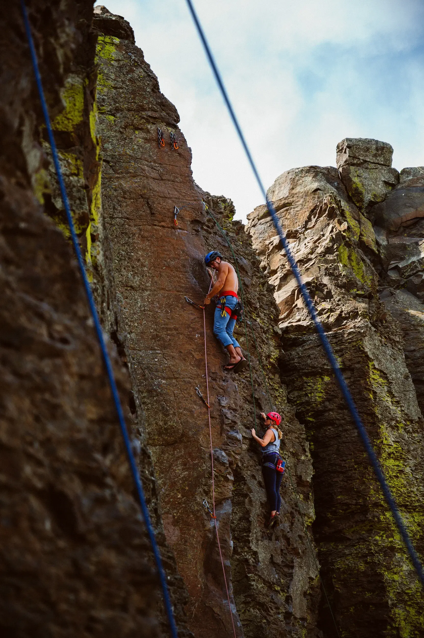 Gorge Climbing